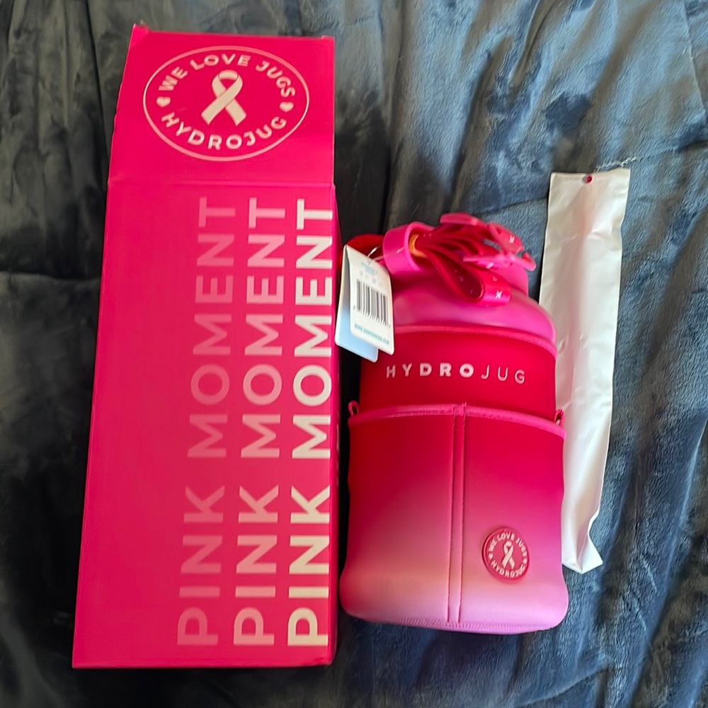 Limited Edition HydroJug and sleeve bundle - New